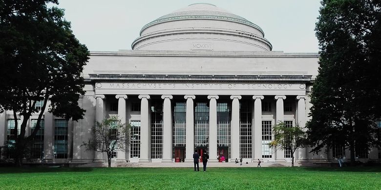 MIT merupakan universitas terbaik di dunia pertama